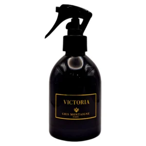 SPRAY TEXTILE ET INTERIEUR »VICTORIA » DE GRIS MONTAIGNE