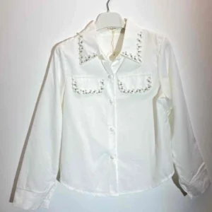 CHEMISE BLANCHE MANCHE LONGUE AVEC PERLE